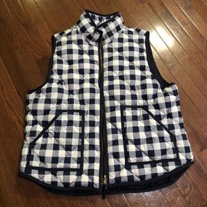 Navy/white buffalo check vest